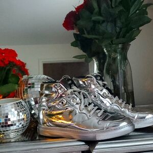 Balenciaga Silver Bottoms 24hr Sale!!!🔥🔥🔥